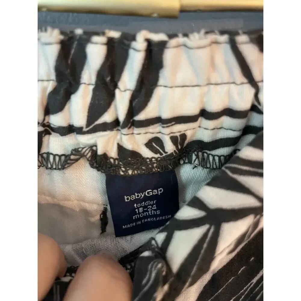 Gap Palm Print‎ Pants
